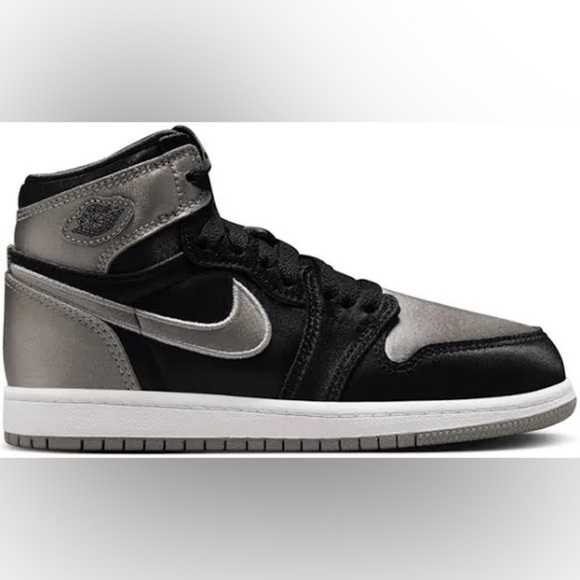 Jordan 1 Retro High OG (PS) Black/Medium Grey-White - Size 11C - NIB - Picture 1 of 11